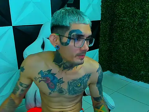 Boy tatto77 online show from 01.17.26