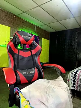 JustynAle2025 online show from 01.13.26