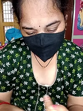 maduri   online show from 04.14.26