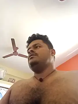 Snapshot of yourwellman chatting on 04.07.26 yourwellman online show from 04.07.26