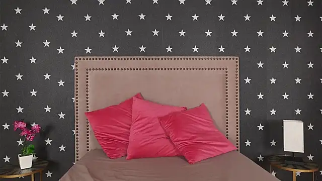 Snapshot of RaquellStar chatting on 02.10.26 RaquellStar online show from 02.10.26