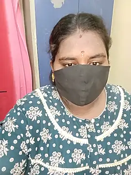 Snapshot of sirisha__9 chatting on 07.07.26 sirisha 9 online show from 07.07.26