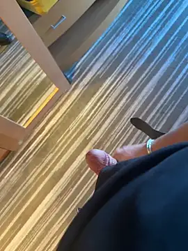 XhotLatte online show from 02.28.26