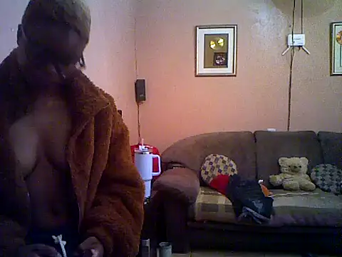 QUEENSasha27 online show from 01.10.26