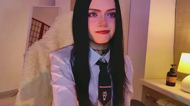 Dark Diva online show from 06.04.26