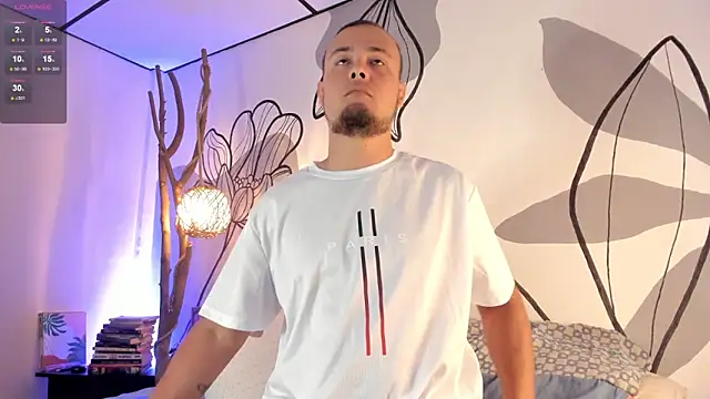 maaxtaylor  online show from 01.06.26