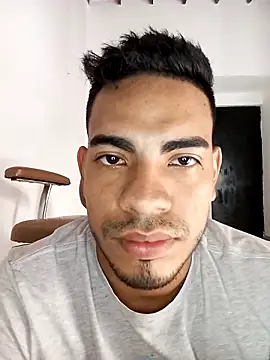 Moreno latino sex online show from 12.21.25