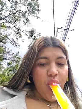 Snapshot of Ivy_enjoy chatting on 06.17.26 Ivy enjoy online show from 06.17.26