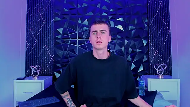 SpaceBoy1 online show from 02.19.26