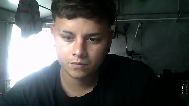 Snapshot of Sickbooy69 chatting on 05.06.26 Sickbooy69 online show from 05.06.26