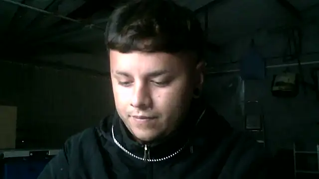 Snapshot of Sickbooy69 chatting on 05.11.26 Sickbooy69 online show from 05.11.26
