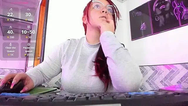 Isaa Tyler online show from 12.22.25