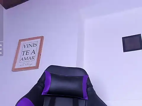  noa smithh  online show from 12.21.25