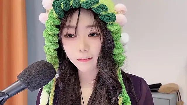 smalldaisy online show from 02.03.26