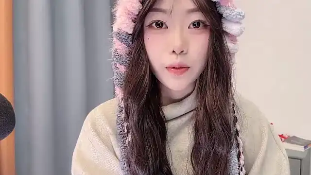 smalldaisy online show from 03.18.26