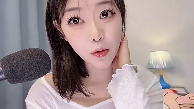 smalldaisy online show from 04.22.26