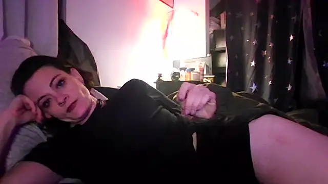 GoddessRae19 online show from 02.15.26