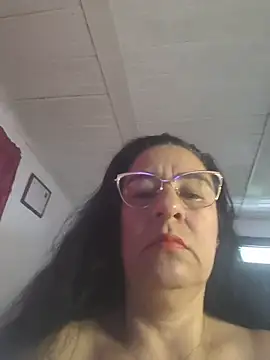 Snapshot of KiaraFoster chatting on 05.22.26 KiaraFoster online show from 05.22.26