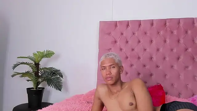 Snapshot of im_jasper chatting on 02.10.26 im jasper online show from 02.10.26