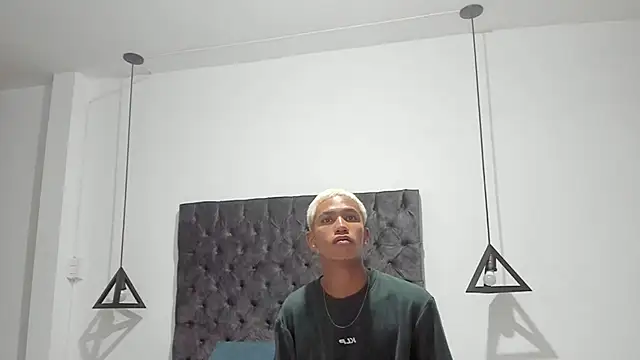 Snapshot of im_jasper chatting on 02.23.26 im jasper online show from 02.23.26