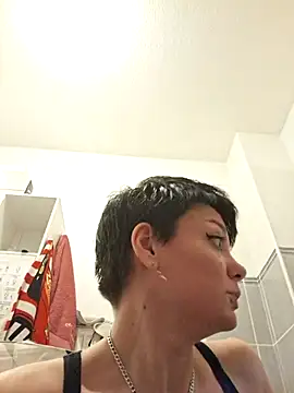 Snapshot of Angel34-83 chatting on 02.10.26 Angel34-83 online show from 02.10.26