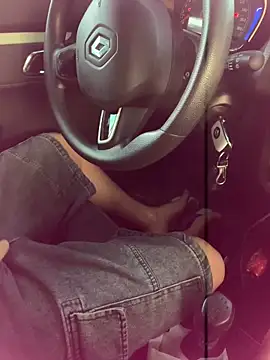 Snapshot of bety13 chatting on 03.11.26 bety13 online show from 03.11.26