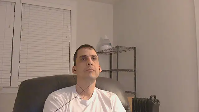 Snapshot of SissyJosh chatting on 02.01.26 SissyJosh online show from 02.01.26