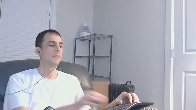 Snapshot of SissyJosh chatting on 02.09.26 SissyJosh online show from 02.09.26