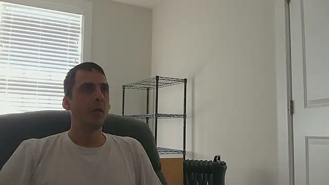 Snapshot of SissyJosh chatting on 04.15.26 SissyJosh online show from 04.15.26