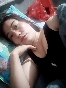 Snapshot of boiboi001 chatting on 02.12.26 boiboi001 online show from 02.12.26