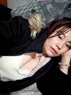 Snapshot of boiboi001 chatting on 02.18.26 boiboi001 online show from 02.18.26