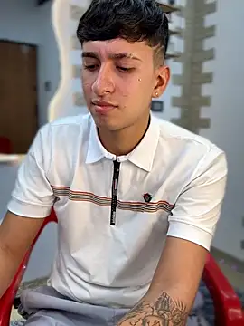 Snapshot of neithan_sleitherx chatting on 02.03.26 neithan sleitherx online show from 02.03.26