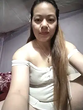 Snapshot of Lucky_cutee chatting on 06.26.26 Lucky cutee online show from 06.26.26