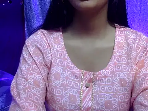 Snapshot of cute_Dirty_Diva chatting on 04.08.26 cute Dirty Diva online show from 04.08.26