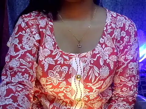 Snapshot of cute_Dirty_Diva chatting on 04.12.26 cute Dirty Diva online show from 04.12.26