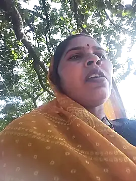 Snapshot of Rakhi_cut chatting on 02.14.26 Rakhi cut online show from 02.14.26