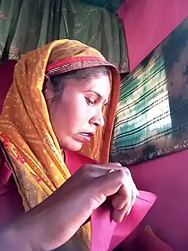 Snapshot of Rakhi_cut chatting on 03.06.26 Rakhi cut online show from 03.06.26