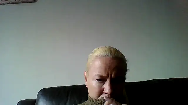 jennyblondeuk online show from 02.02.26