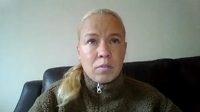 jennyblondeuk online show from 02.05.26