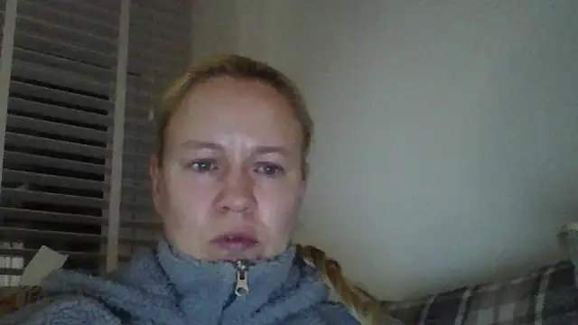 jennyblondeuk online show from 02.23.26