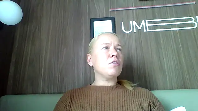 jennyblondeuk online show from 04.13.26