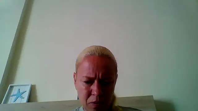 jennyblondeuk online show from 04.16.26