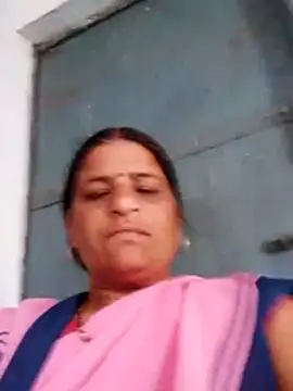 Snapshot of CUTE_Ishpa chatting on 02.27.26 CUTE Ishpa online show from 02.27.26