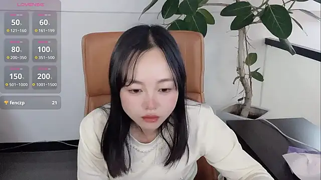 Yuer-77 online show from 02.05.26