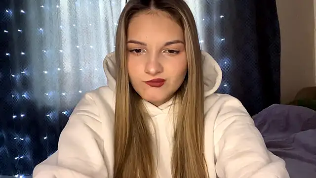 Snapshot of EmllyLighty chatting on 01.17.26 EmllyLighty online show from 01.17.26