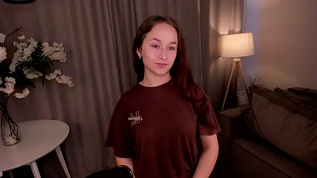 Snapshot of Julie_Lamb chatting on 01.06.26 Julie Lamb online show from 01.06.26