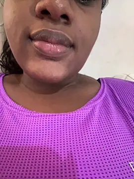 amorasecy online show from 04.04.26