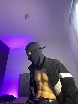 cute emmma online show from 03.29.26