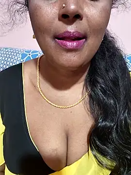 Snapshot of siri_tamiltelugu chatting on 03.05.26 siri tamiltelugu online show from 03.05.26