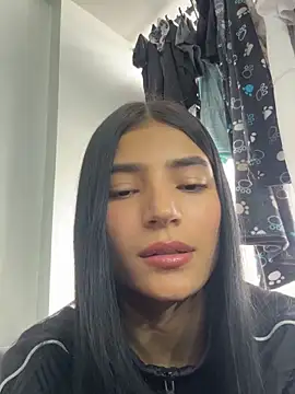 Snapshot of Ema_Rose_ chatting on 02.06.26 Ema Rose online show from 02.06.26